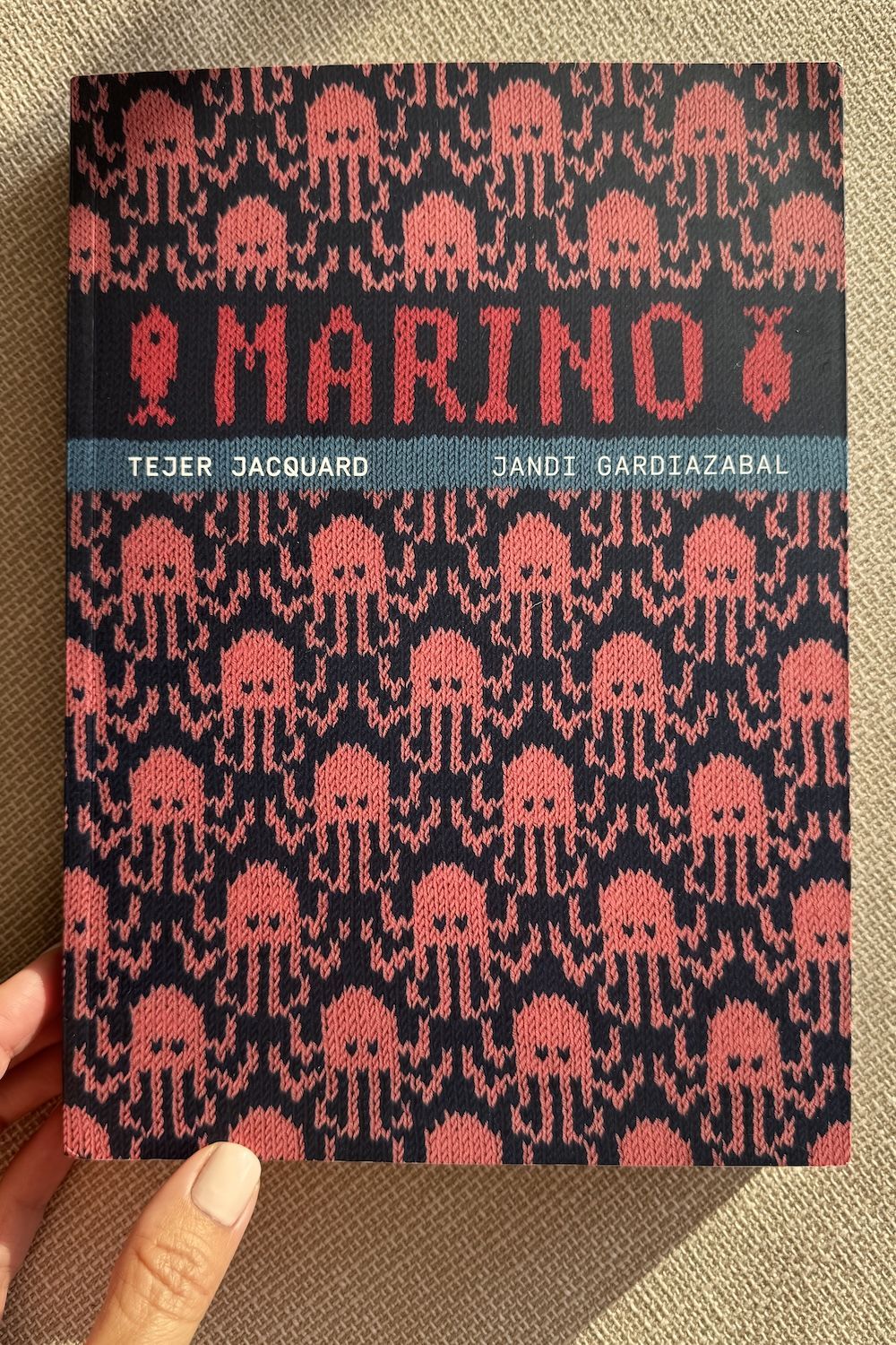 MARINO. TEJER JACQUARD. JANDI GARDIAZABAL